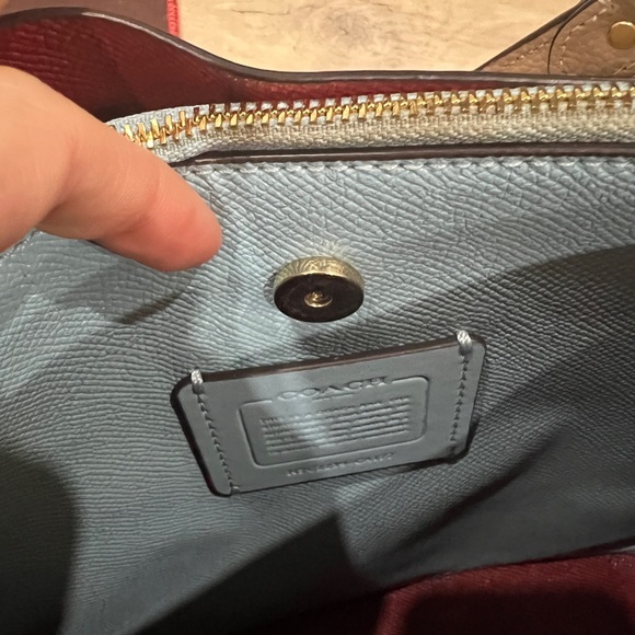 Coach purse - Picture 7 of 11